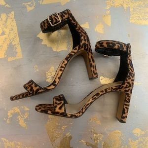 Vince Camuto Heals